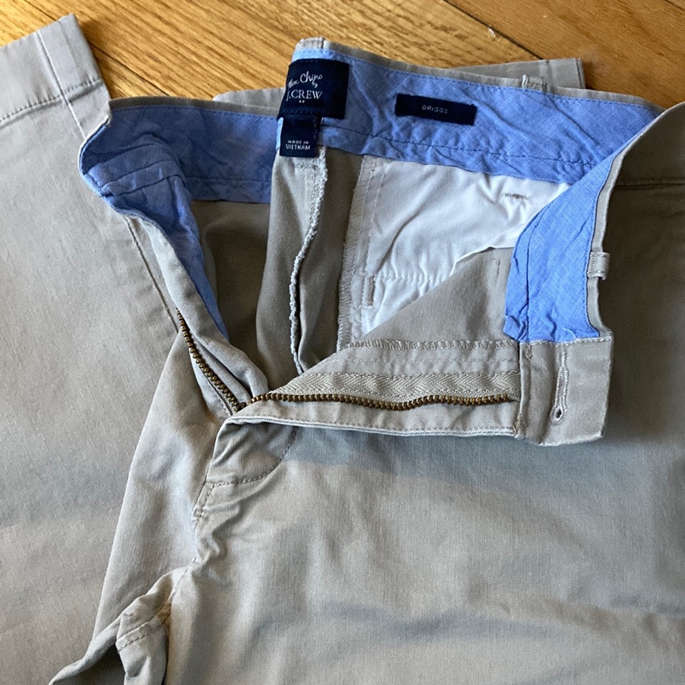 J crew flex tan beige chino “driggs” 31 x 32